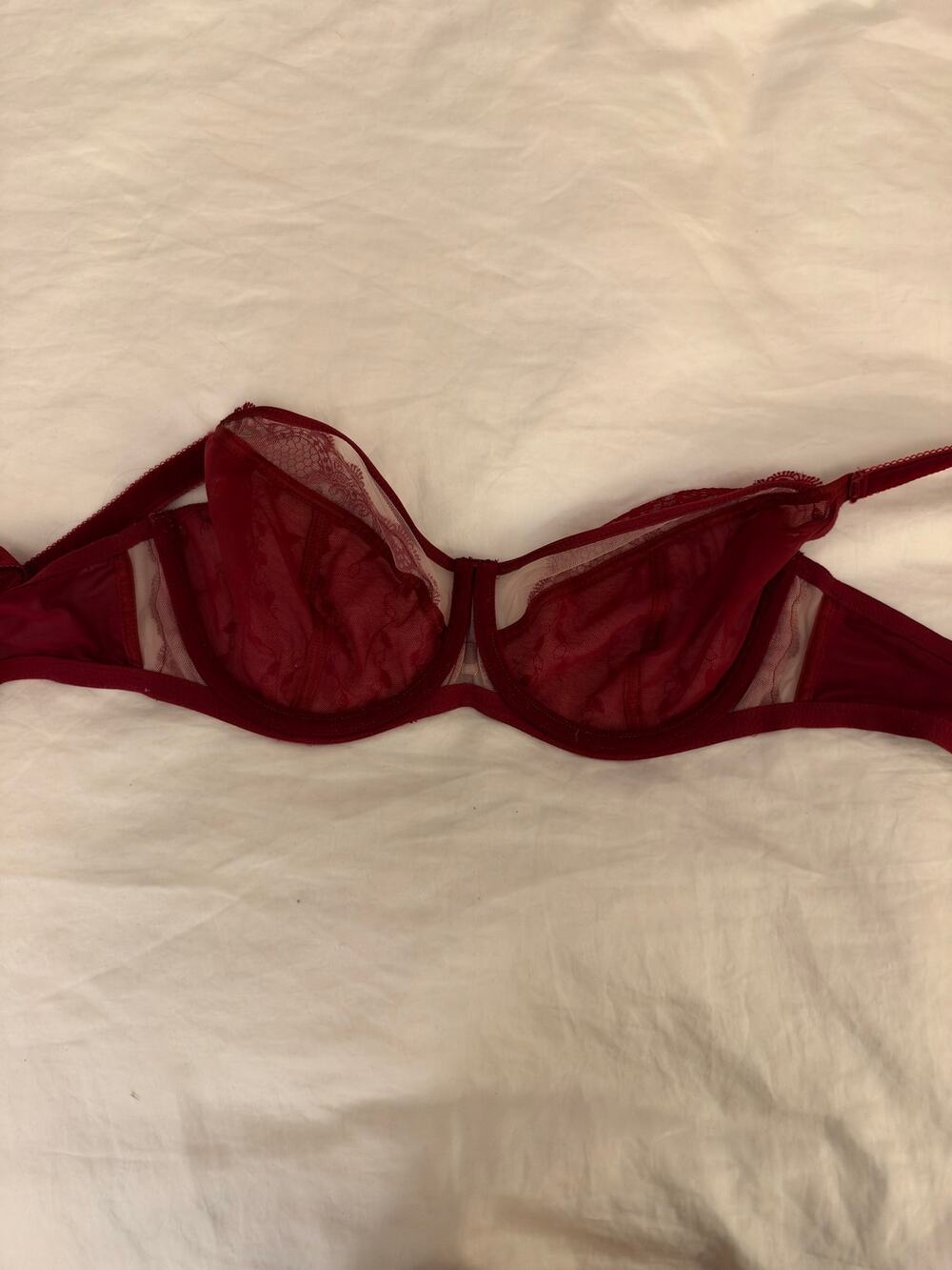Subtille Burgundy Lace Underwire Bra 80G Matching Piece Available